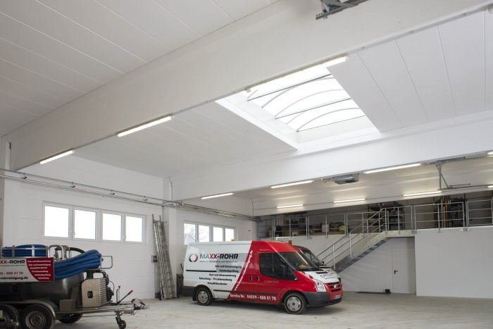 Innenansicht Hallenbau Maxx-Rohr