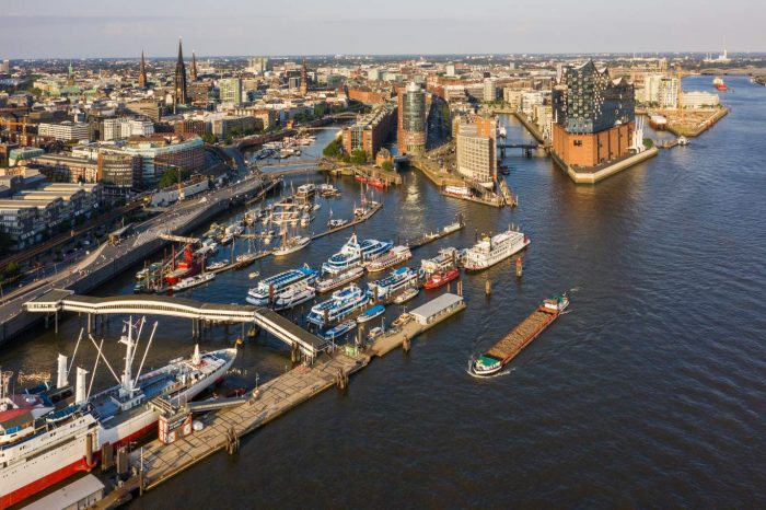 Hallenbau Hamburg